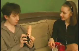 XXX Eve aime le des belles femmes nus sexe avec son petit ami