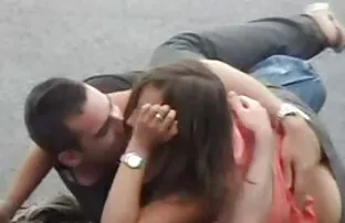 XXX en voiture fille nu française
