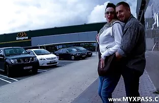 XXX Grandes mamans avec gros belles femmes dénudées coup de poitrine et baise fils
