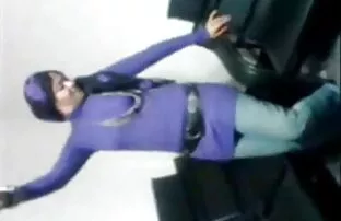 XXX Modèles trempés de fille hot nu pipi facialized lors de la séance photo